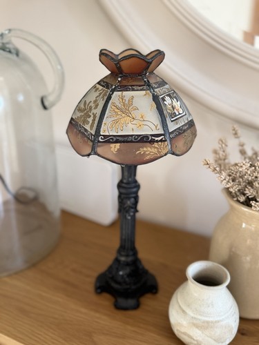 Stained glass style tiffany - glass,